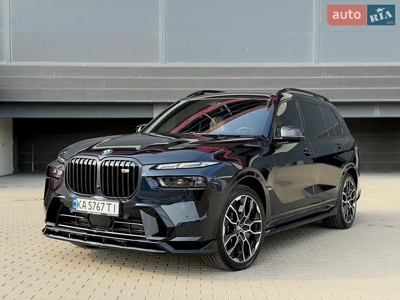 BMW X7