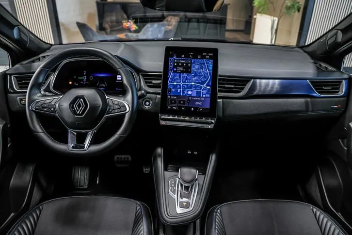Renault Captur 2025 photo 2