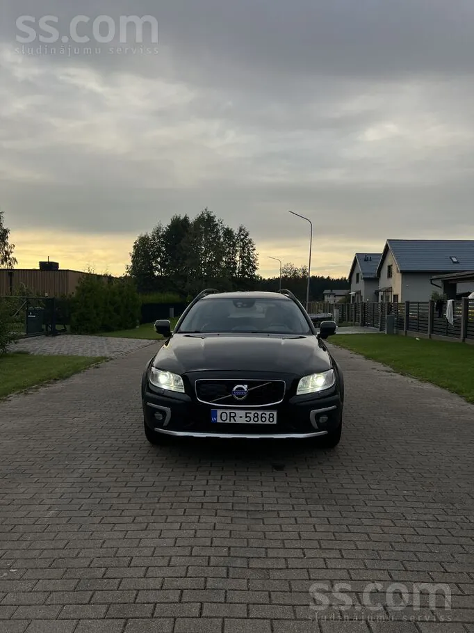 Volvo Xc70 2014 photo 2