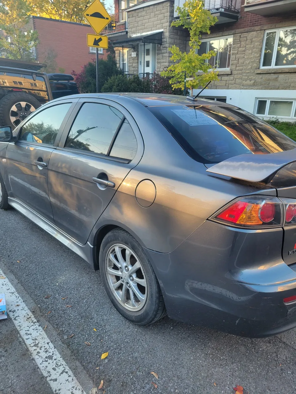 Mitsubishi Lancer