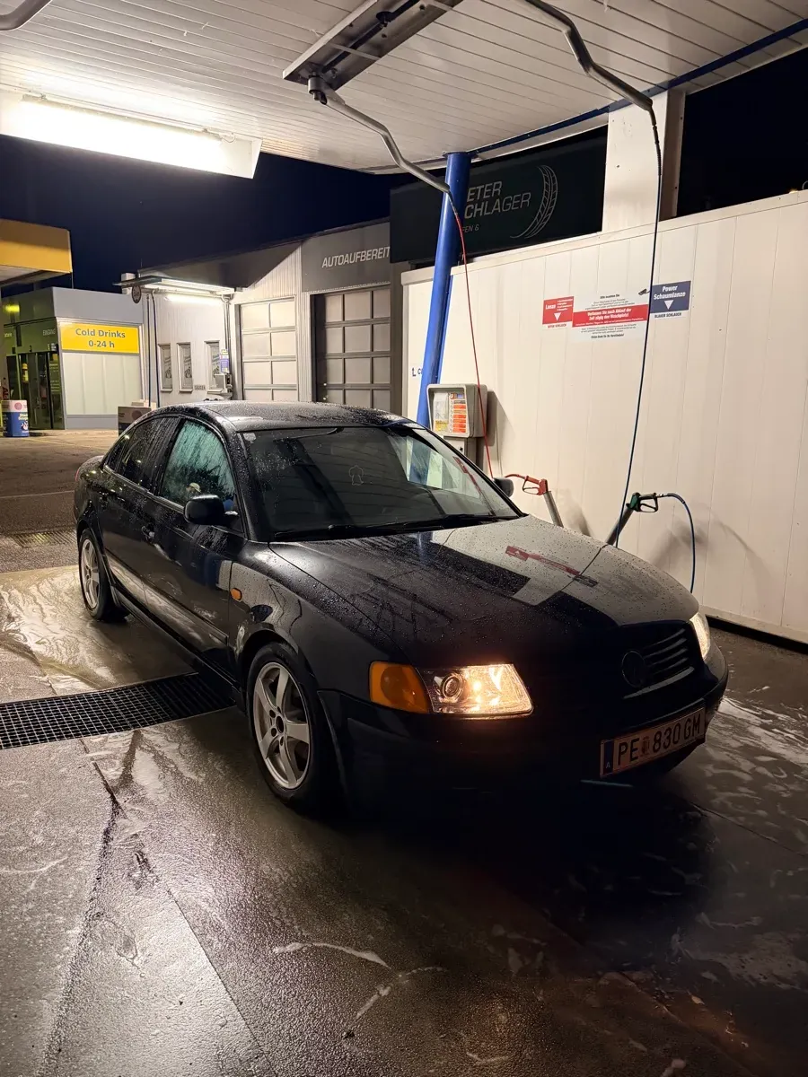 Volkswagen Passat 1999 photo 2