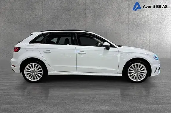 Audi A3 2016 photo 2