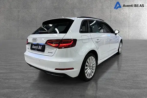 Audi A3 2016 photo 3