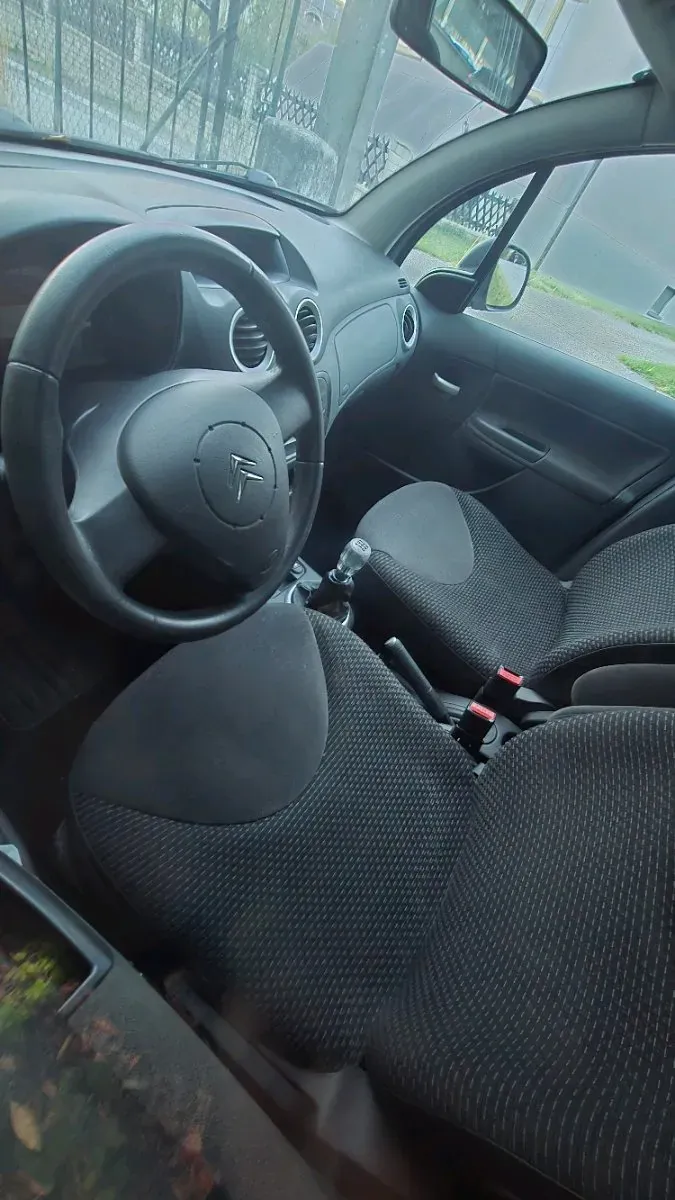 Citroen C3 2010 photo 3
