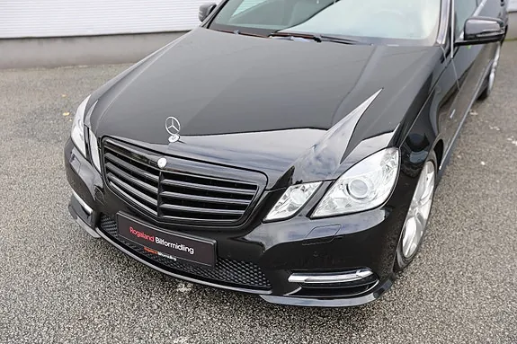 Mercedes-Benz E220 2011 photo 2