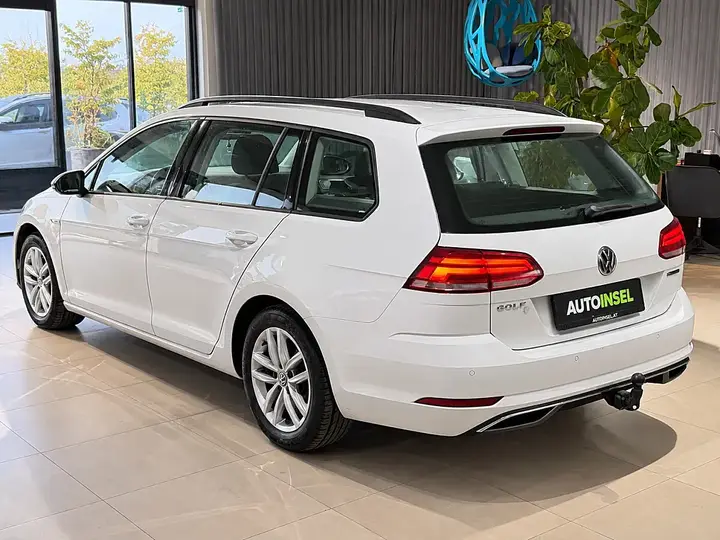 Volkswagen Golf Variant 2020 photo 3