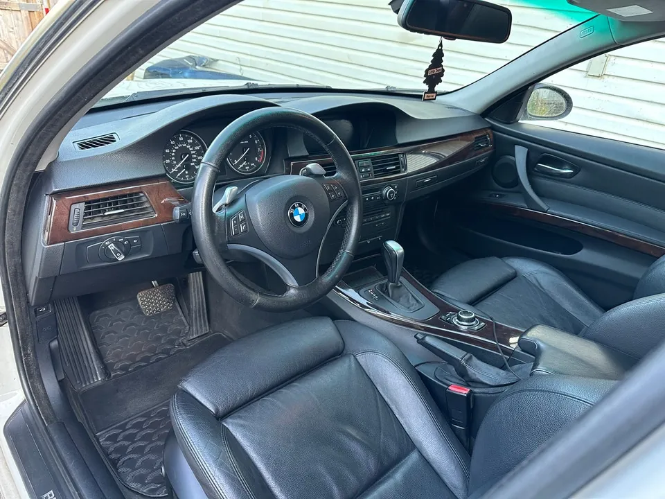 BMW 335Xi 2008 photo 5