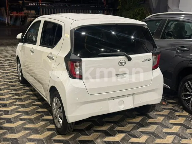 Daihatsu Mira 2026 photo 2
