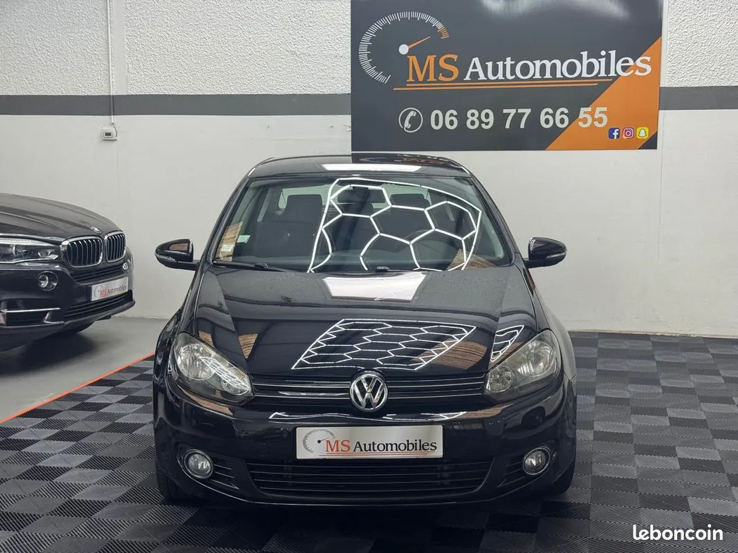 Volkswagen Golf 2012 photo 2