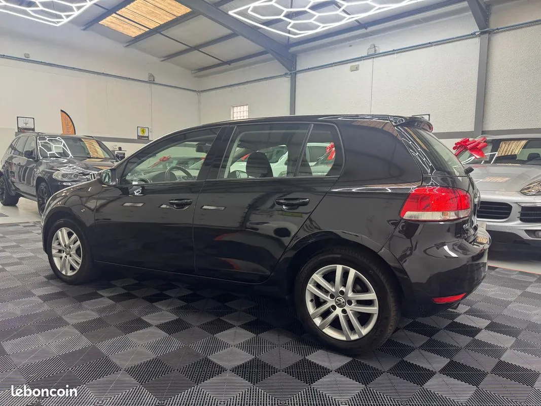 Volkswagen Golf 2012 photo 4