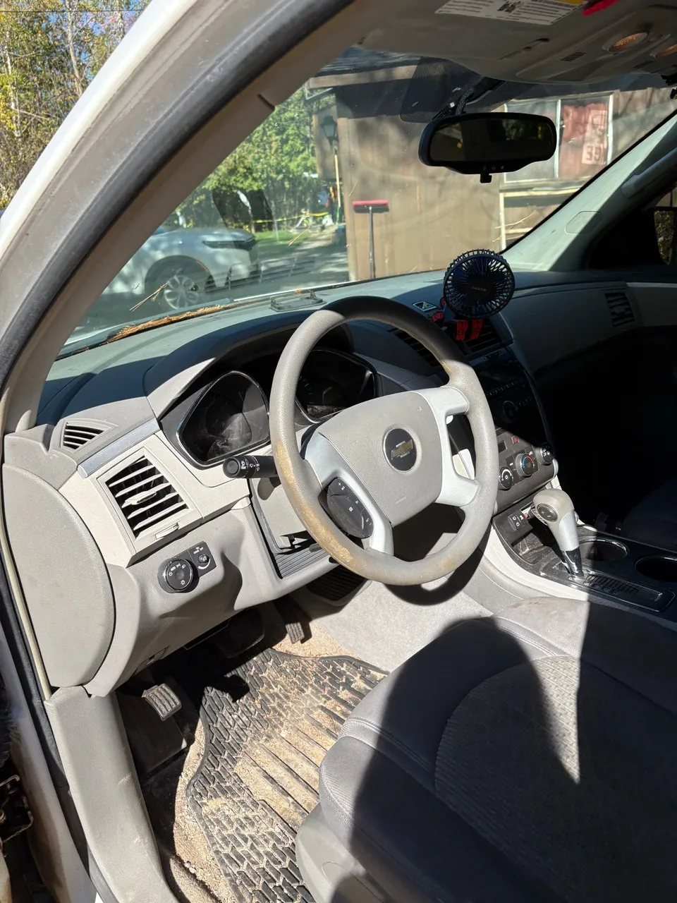 Chevrolet Traverse 2009 photo 3