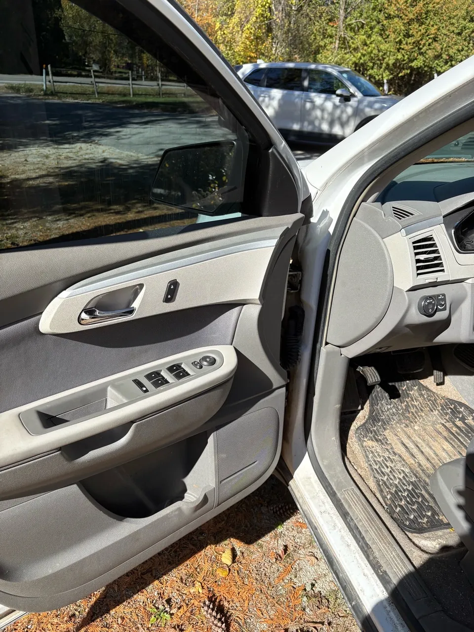 Chevrolet Traverse 2009 photo 2