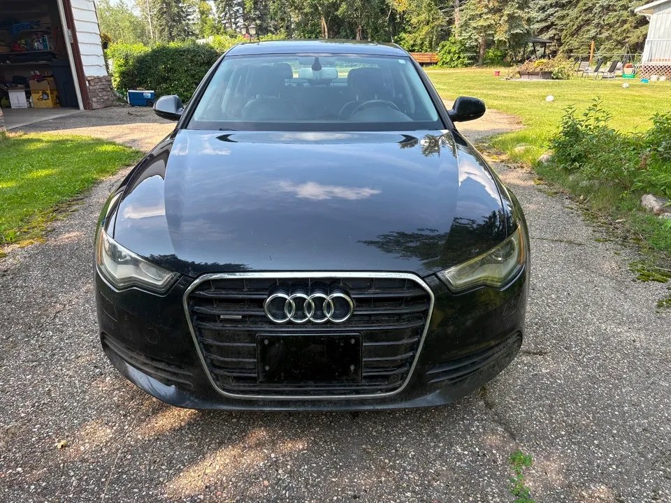 Audi A6 2012 photo 2