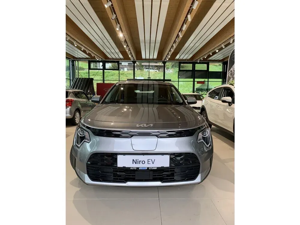 Kia Niro 2023 photo 2