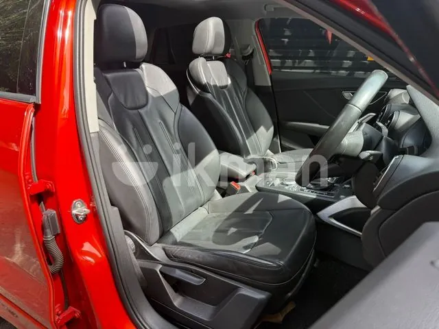 Audi Q2 2017 photo 2
