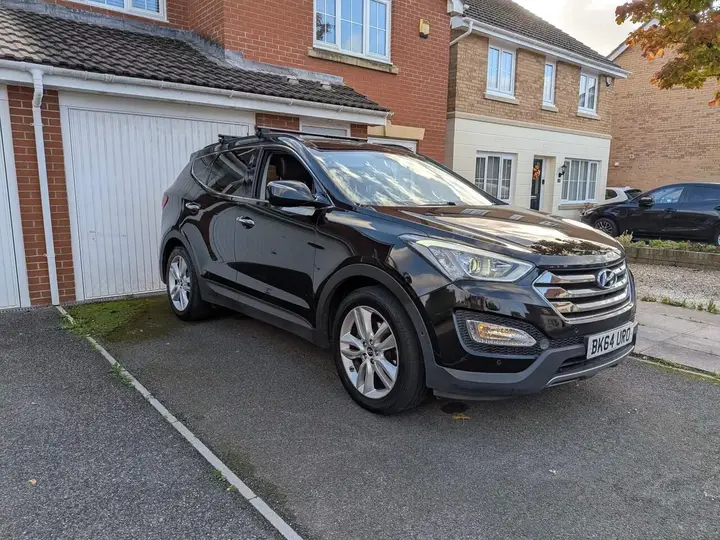 Hyundai Santa Fe 2014 photo 2