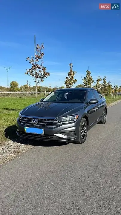 Volkswagen Jetta 2019 photo 2