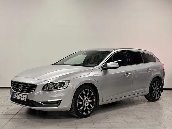 Volvo V60 2017 photo 2