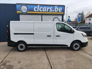 Renault Trafic 2024 photo 3