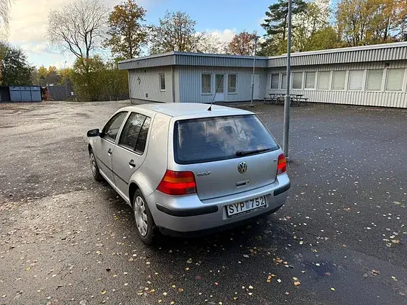 Volkswagen Golf 4 2002 photo 3