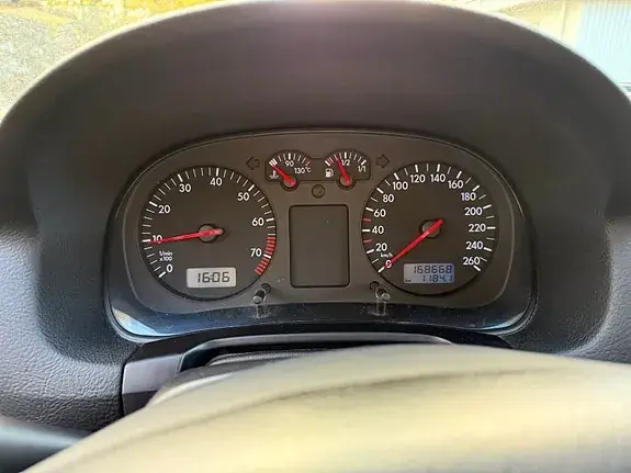 Volkswagen Golf 4 2002 photo 5