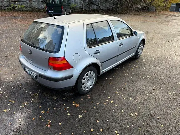 Volkswagen Golf 4 2002 photo 4