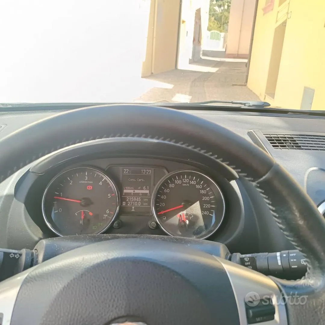 Nissan Qashqai 2013 photo 4