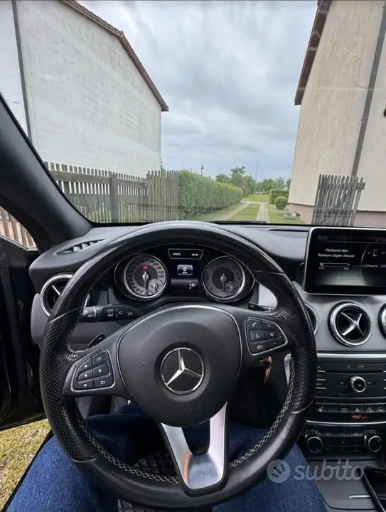 Mercedes-Benz Cla 2015 photo 3