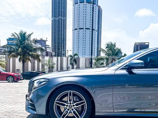 Mercedes-Benz E180 2019 photo 3