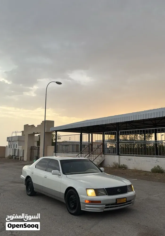 Lexus Ls 1997 photo 2