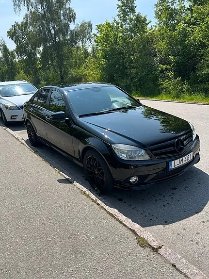 Mercedes-Benz C180 2009 photo 4