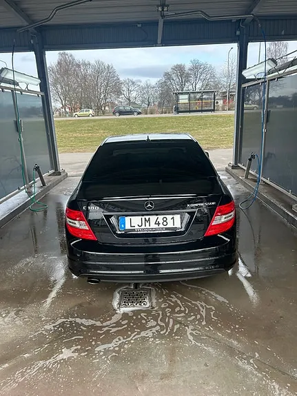 Mercedes-Benz C180 2009 photo 2