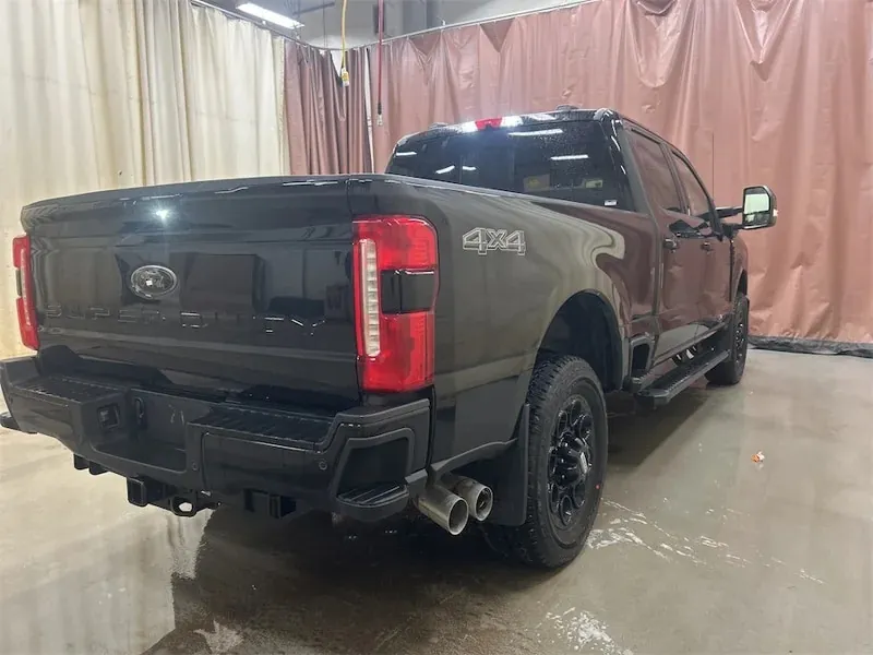 Ford F250 2026 photo 5