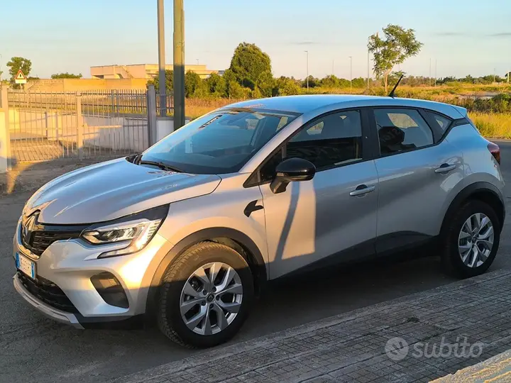 Renault Captur 2021 photo 3