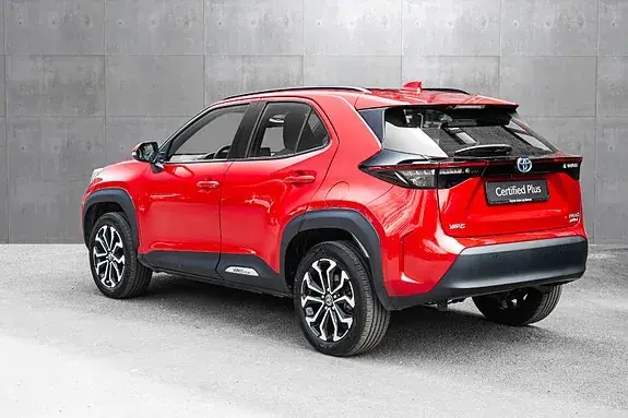 Toyota Yaris Cross 2023 photo 2