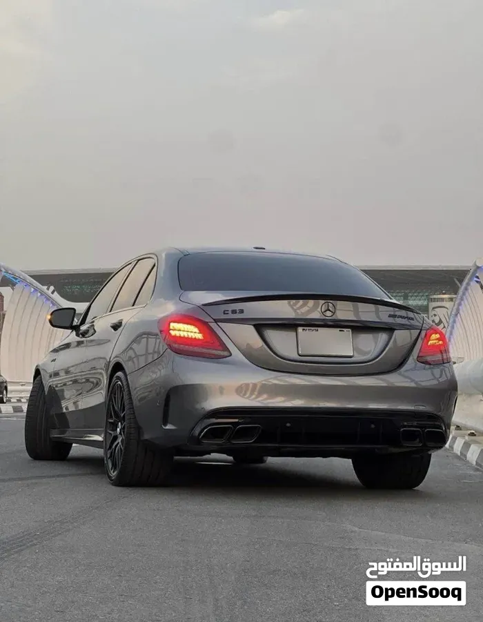 Mercedes-Benz C300 2021 photo 2