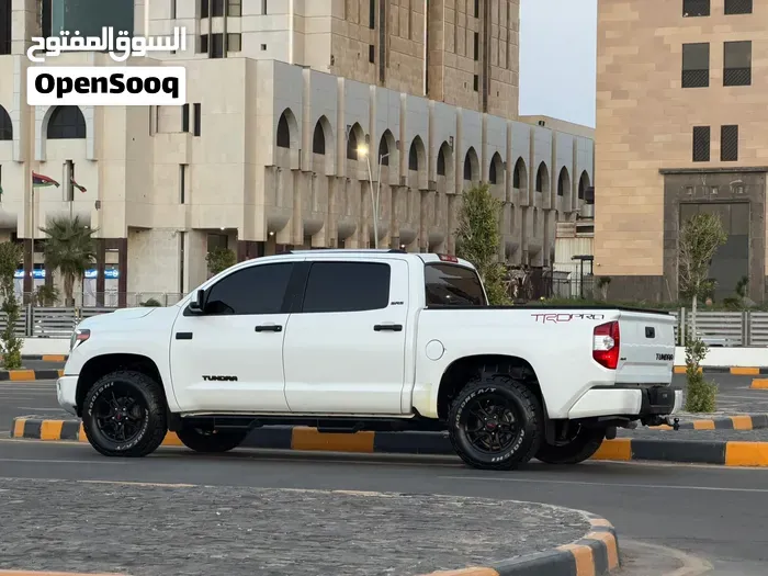 Toyota Tundra 2019 photo 3