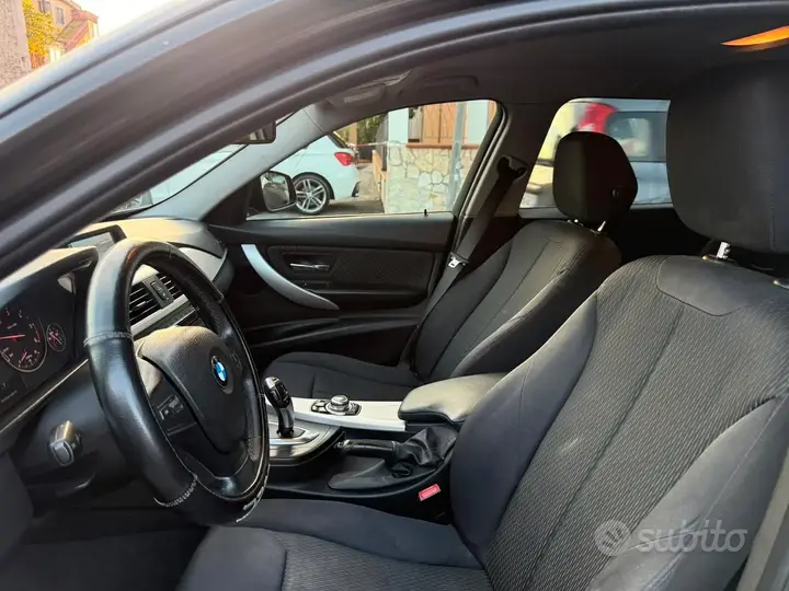 BMW 318D 2014 photo 4