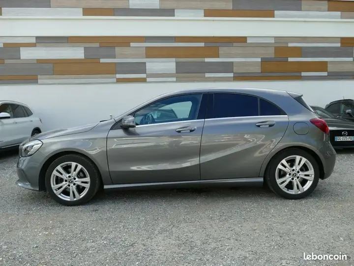 Mercedes-Benz A-Class 2017 photo 4
