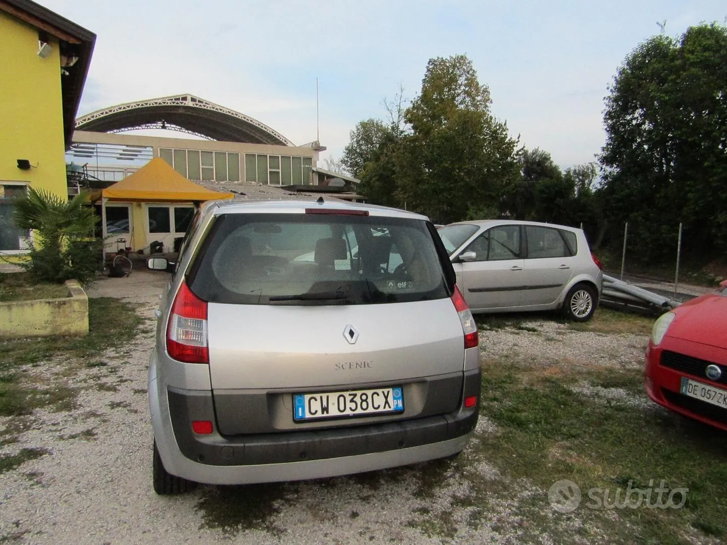 Renault Scenic 2005 photo 3