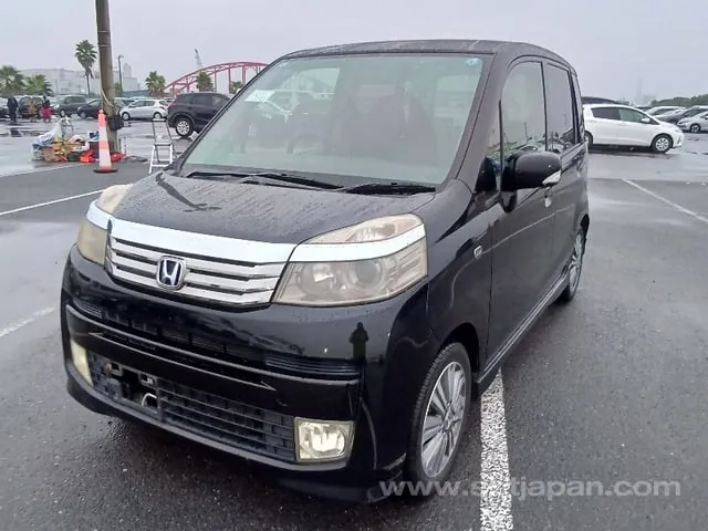 Honda Life Diva 2012 photo 2