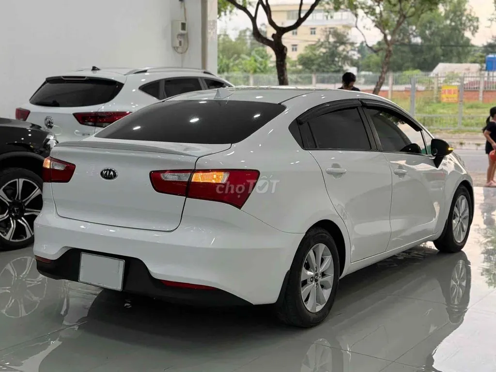 Kia Rio 2016 photo 4