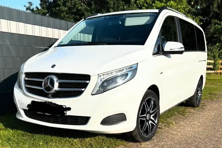 Mercedes-Benz V-Class