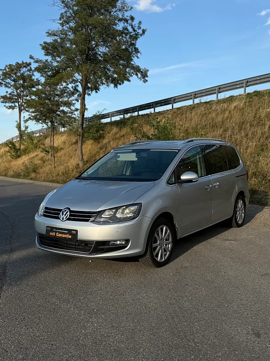 Volkswagen Sharan 2012 photo 2