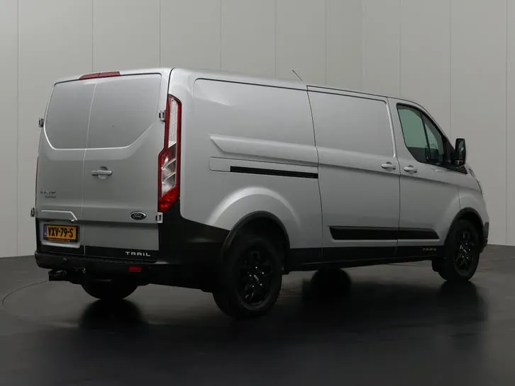 Ford Transit Custom 2023 photo 2