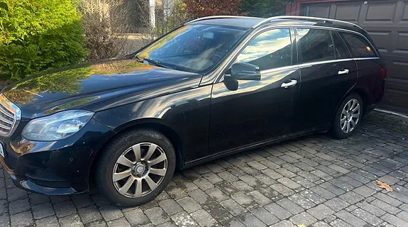 Mercedes-Benz E220