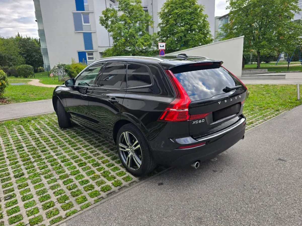 Volvo Xc60 2019 photo 2