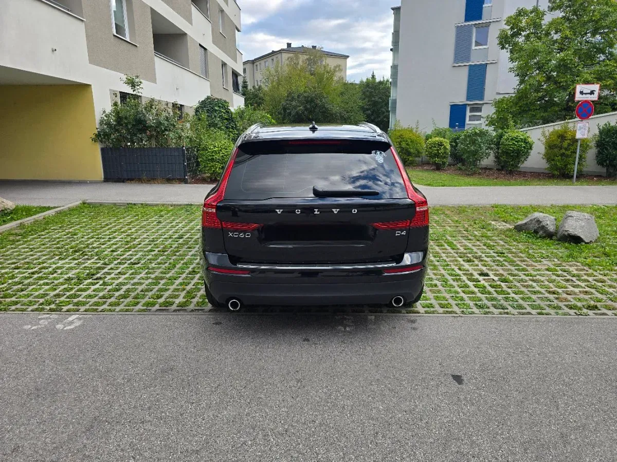 Volvo Xc60 2019 photo 3