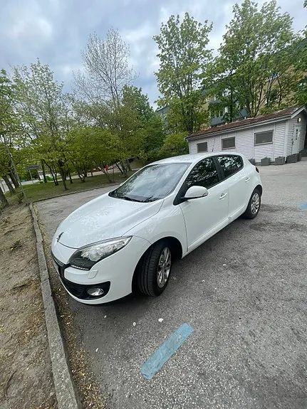 Renault Megane Iii 2014 photo 2