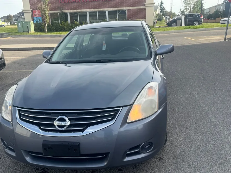 Nissan Altima 2011 photo 3